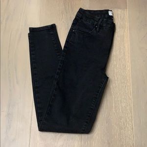 PacSun power super stretch jagging’s size 25